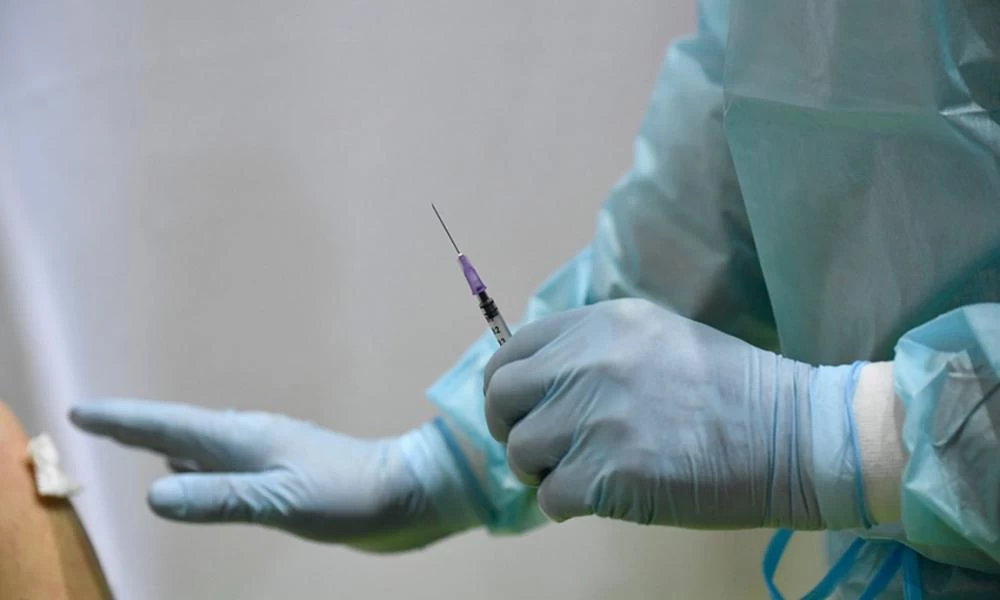 Ελ Σαλβαδόρ: Εμβολιασμός όλων των εκπαιδευτικών